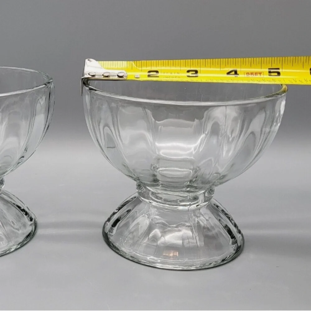 Libbey Set of two Ribbed Oversized Dessert Footed Ice Cream Bowls Serendipity